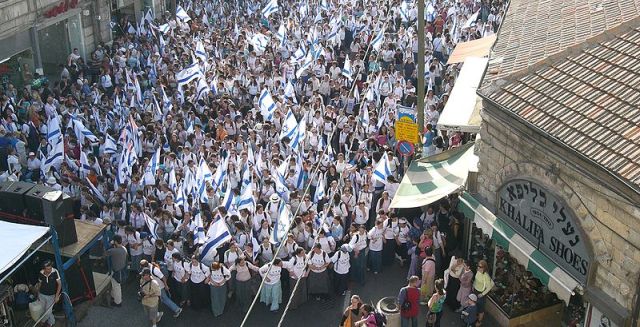 Hoheit, to commons uploaded Daniel.baranek 11:10, 6 May 2007 